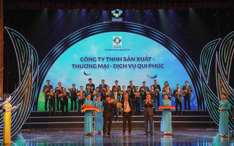 Khám phá 10 mẫu ghế nhựa Qui Phúc, mang đến sự bền bỉ và chất lượng vượt trội cho không gian sống của bạn.