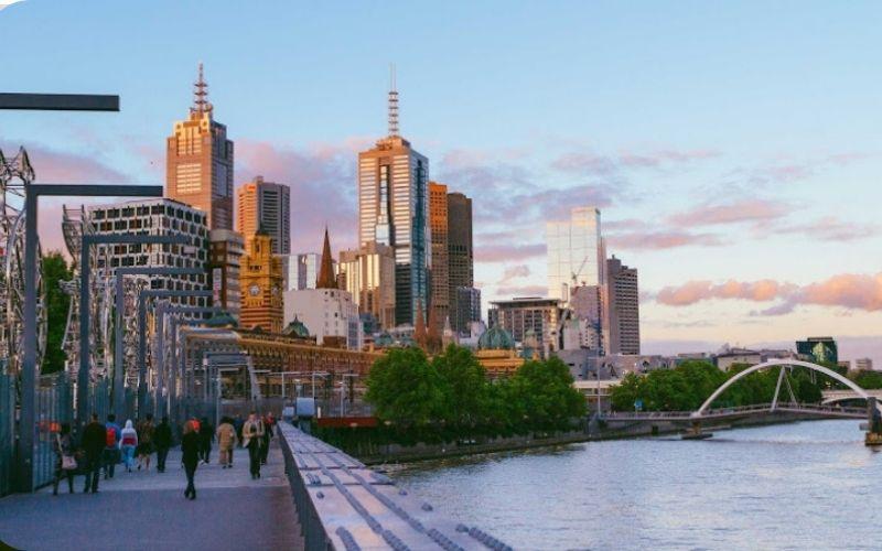 Khám phá mọi điều về Melbourne: Cẩm nang du lịch đầy đủ từ tham quan, ẩm thực đến phương tiện di chuyển