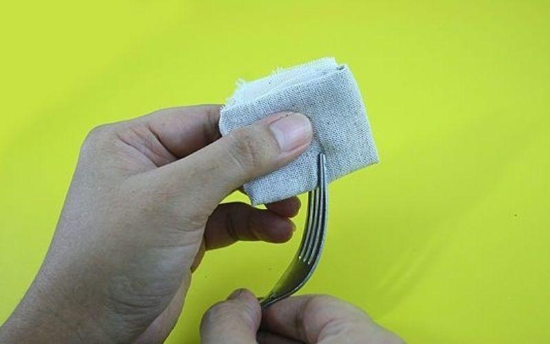 Khám phá cách pha cà phê bột nhanh chóng, không cần phin, mà vẫn giữ được hương vị thơm ngon, đậm đà mà không làm mất đi chất lượng.