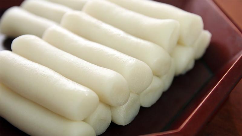 Hướng dẫn làm bánh gạo Hàn Quốc mềm mịn chuẩn vị ngay tại nhà