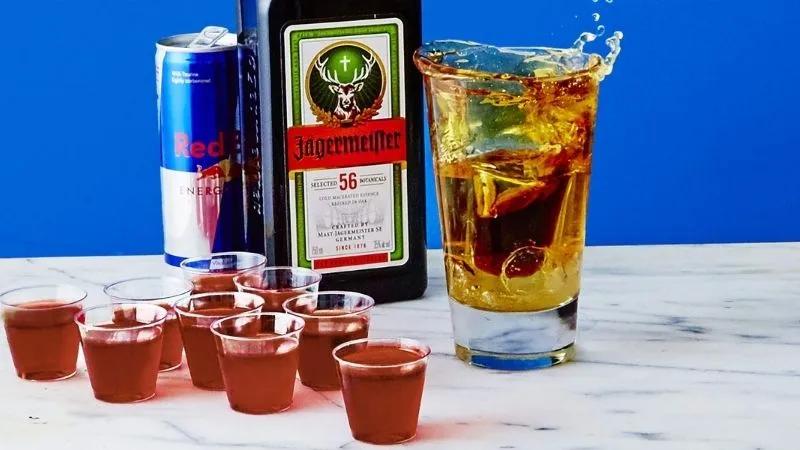 Khám phá 10 phương pháp pha chế rượu Jagermeister chuẩn vị, mang đậm dấu ấn bartender chuyên nghiệp