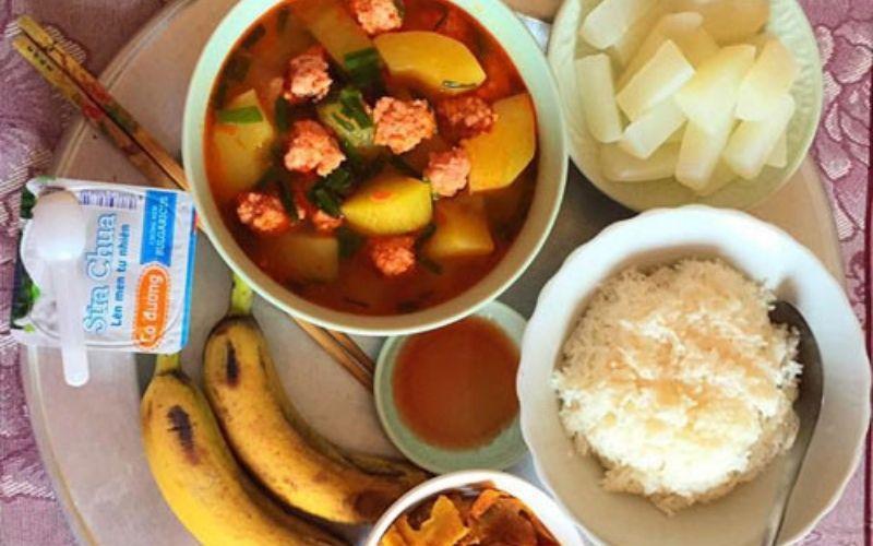 18 mâm cơm bổ dưỡng, dễ chế biến, hấp dẫn cho bà đẻ, giúp phục hồi sức khỏe nhanh chóng.