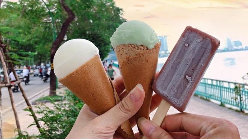 Khám phá cảm giác thưởng thức kem Hồ Tây giữa tiết trời lạnh với 4 quán không thể bỏ qua