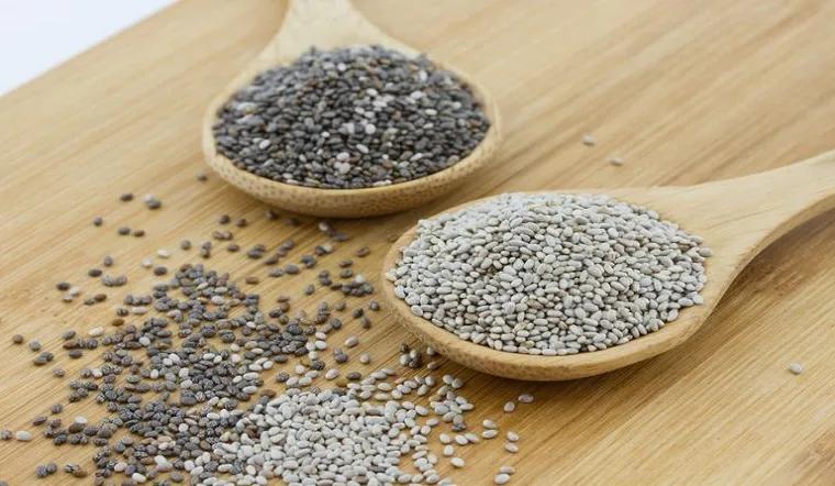 So sánh hạt chia Úc và Mỹ: Loại nào đáng để lựa chọn?