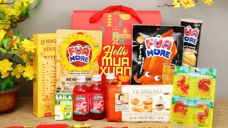 Khám phá bộ quà Tết giá phải chăng, chỉ từ 100k, đẹp mắt và sang trọng, thích hợp cho mọi dịp lễ.