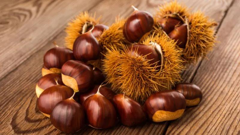 Mẹ bầu sau sinh có thể ăn hạt dẻ không?