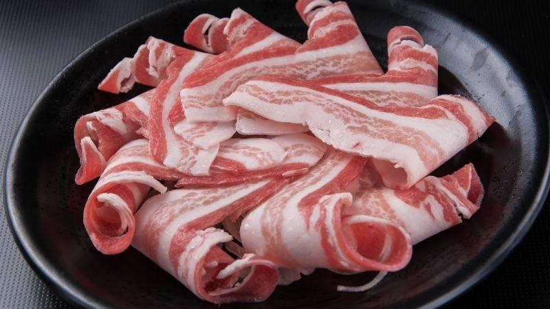 Ba chỉ bò là phần thịt nào trên cơ thể con bò? Ba chỉ bò Mỹ hay ba chỉ bò Úc mang lại hương vị ngon hơn? Cùng khám phá câu trả lời trong bài viết dưới đây.
