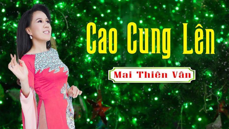 Khám phá tuyển tập 10 bài nhạc Thánh ca Giáng sinh tuyệt vời nhất, những giai điệu bất hủ mang đậm không khí của mùa lễ hội an lành.