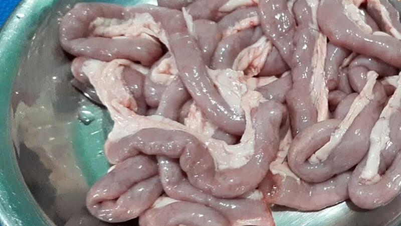 Khám phá cách làm lòng xào dưa trắng giòn ngon, chuẩn vị