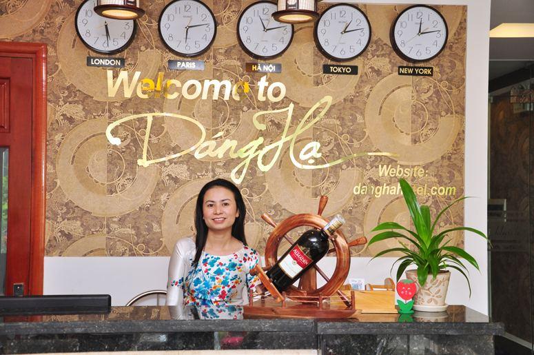 Top 10 khách sạn 2 sao có view đẹp, giá cả hợp lý gần bãi biển Mỹ Khê, Đà Nẵng