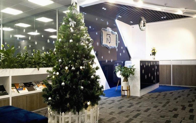 5 cách trang trí Giáng sinh cho văn phòng vừa đẹp vừa độc đáo