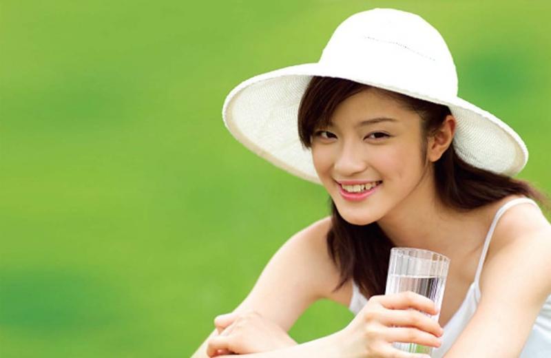 Top 11 thói quen xấu dễ khiến da phụ nữ xuất hiện nếp nhăn mà bạn nên tránh