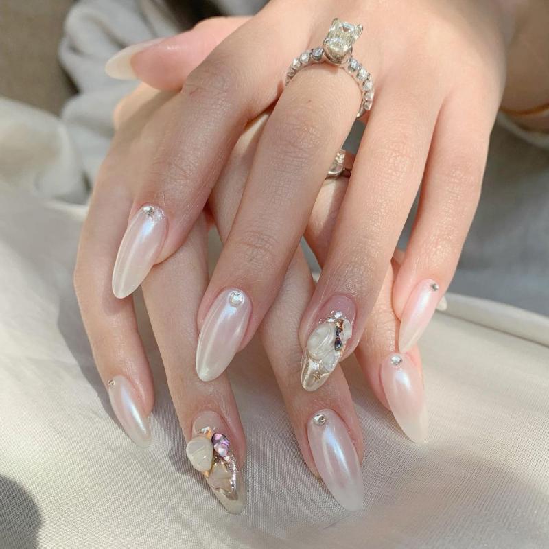 Top 7 tiệm làm nail đẹp và uy tín nhất tại huyện Hoài Đức, Hà Nội