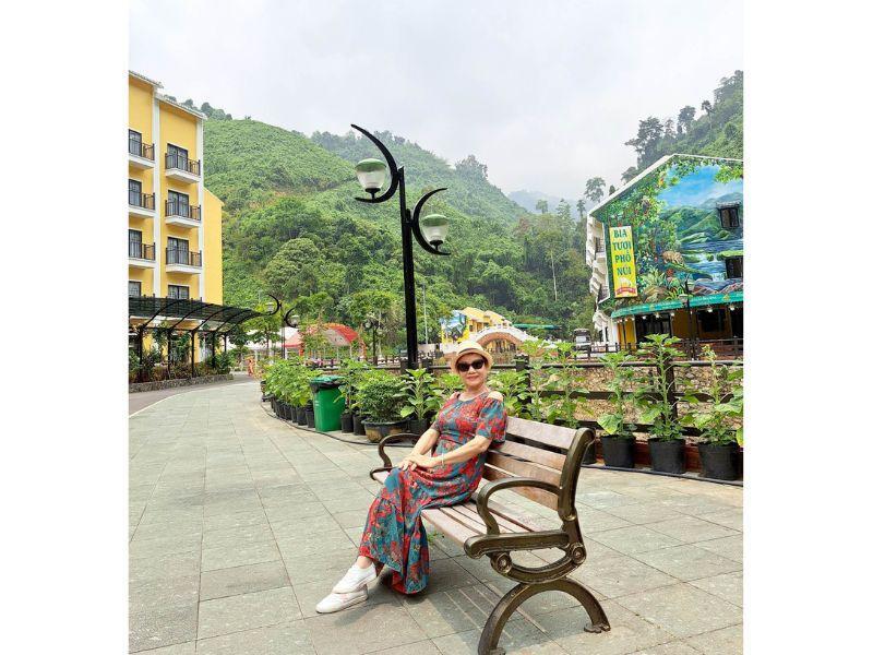Top 6 thương hiệu thời trang quý bà thanh lịch, dành riêng cho phái đẹp U50, U60 tại Hà Nội