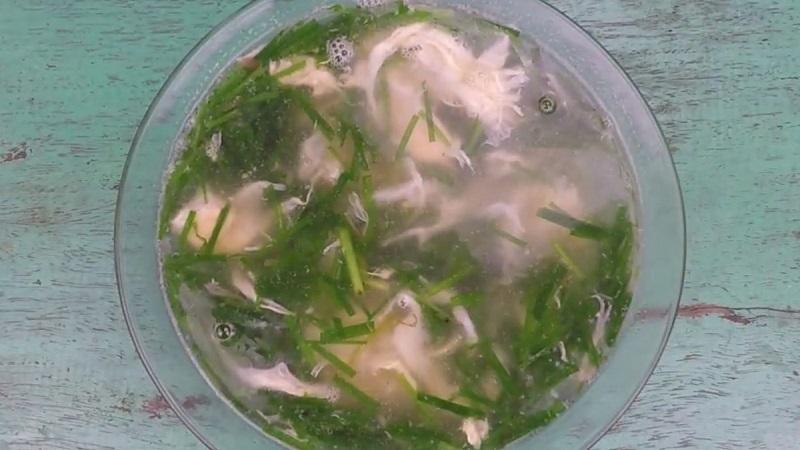Cách nấu canh hẹ trứng thơm ngon, giàu dinh dưỡng
