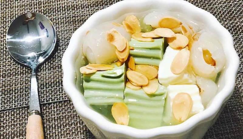 Cách nấu chè khúc bạch không gelatin mà vẫn thơm ngon, dẻo mịn lạ thường