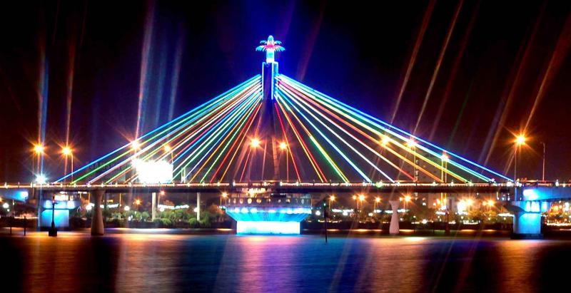 10 Địa điểm lãng mạn tuyệt vời cho các cặp đôi tại Đà Nẵng trong dịp Valentine 2022