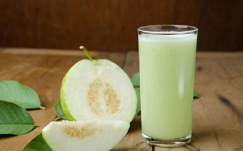 Nước ép ổi chứa bao nhiêu calo? Liệu uống nước ép ổi mỗi ngày có thực sự tốt cho sức khỏe?