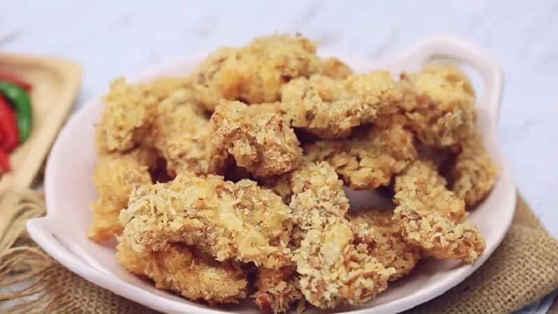 Chia sẻ bí quyết làm sườn cọng chiên xù giòn rụm, vị ngon tròn đầy, không thể bỏ qua.