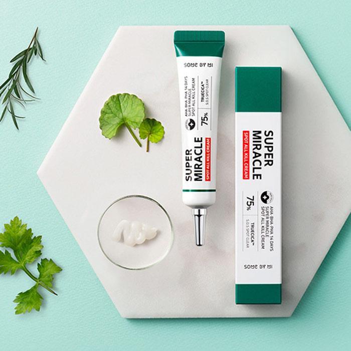 Top 8 sản phẩm trị mụn hiệu quả cho nam giới trong độ tuổi dậy thì