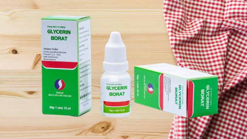 Hướng dẫn sử dụng dung dịch glycerin borat để làm sạch họng cho trẻ mắc bệnh tay chân miệng