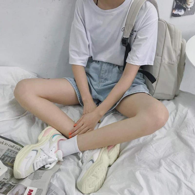 Top 8 cửa hàng giày với lượng like ấn tượng trên Facebook