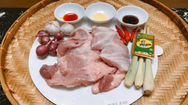 Bí quyết làm món nọng heo chiên sả ớt giòn rụm, cay nồng, thơm lừng khiến bữa cơm thêm ngon miệng