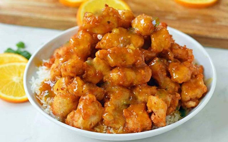 Hướng dẫn chế biến ức gà sốt chua ngọt giòn rụm, thơm ngon cho một bữa cơm gia đình đầy hương vị.