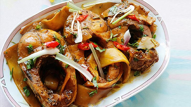Khám phá hương vị mới mẻ với món cá trắm kho măng, một lựa chọn đổi vị cho cả gia đình, không hề tanh.