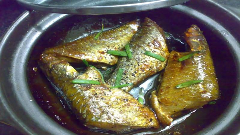 Đổi gió bữa cơm gia đình với món cá đối kho tiêu thơm lừng đậm vị miền Tây