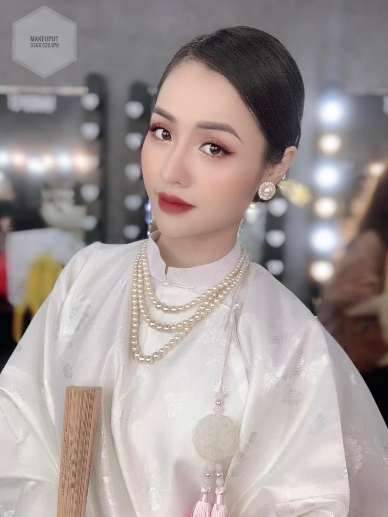 Top 10 địa chỉ đào tạo make up chuyên nghiệp hàng đầu tại Thừa Thiên Huế