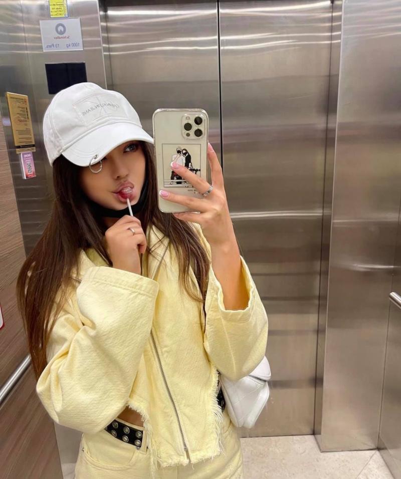 Top 6 shop bán ốp lưng điện thoại đẹp và chất lượng nhất trên Instagram