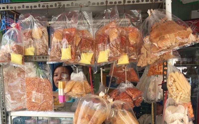 Top 6 quán bánh tráng ngon nhất quận 1 Sài Gòn bạn không thể bỏ qua