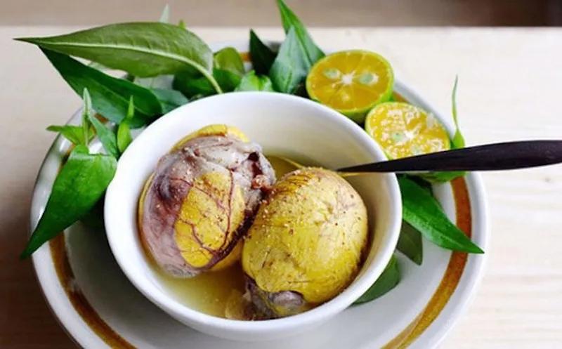 "Trứng vịt lộn bổ chẳng kém nhân sâm", nhưng với một số người, ăn vào lại như uống phải thuốc độc