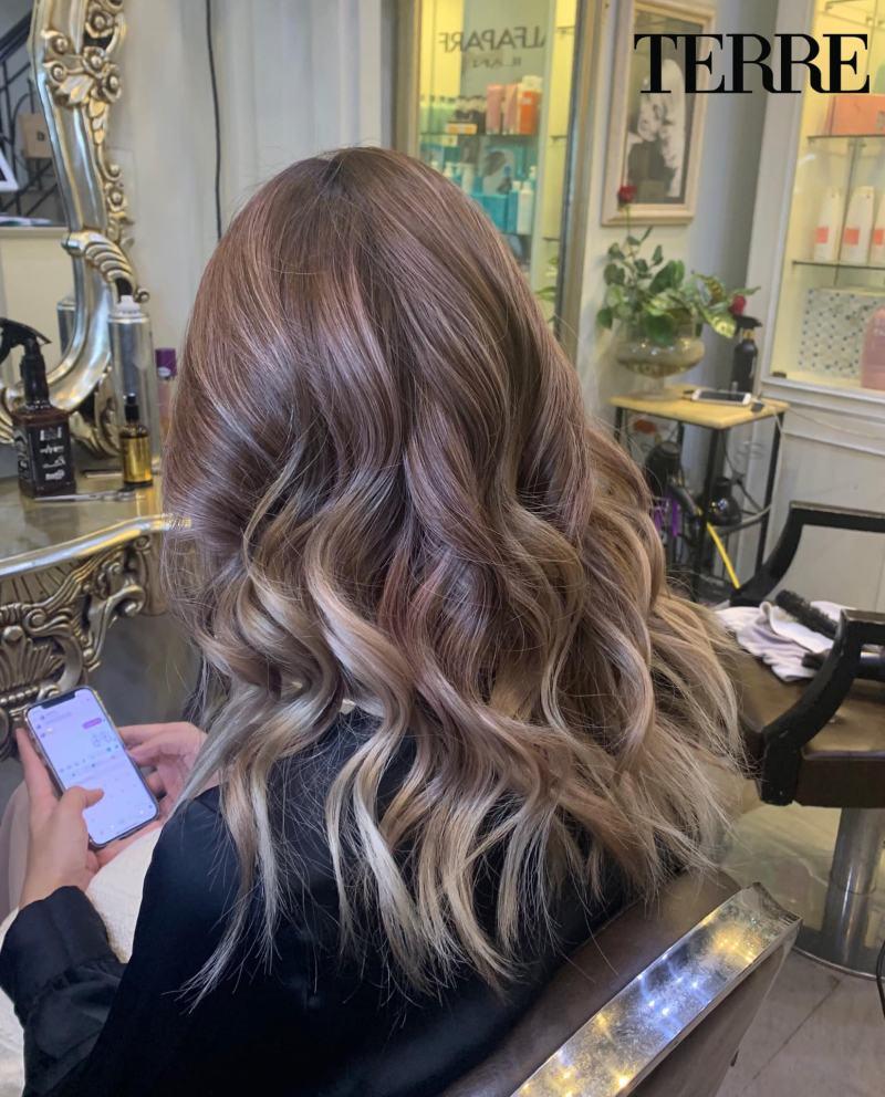 Top 10 salon làm tóc đẹp và nổi bật nhất dành cho phái nữ tại Hà Nội