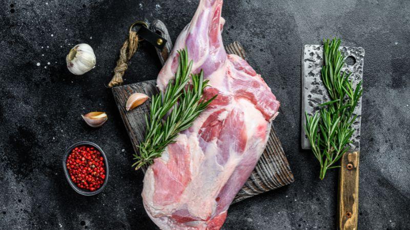 Mẹ bầu có nên ăn thịt dê không? Ăn bao nhiêu là hợp lý để vừa ngon miệng vừa tốt cho thai kỳ?