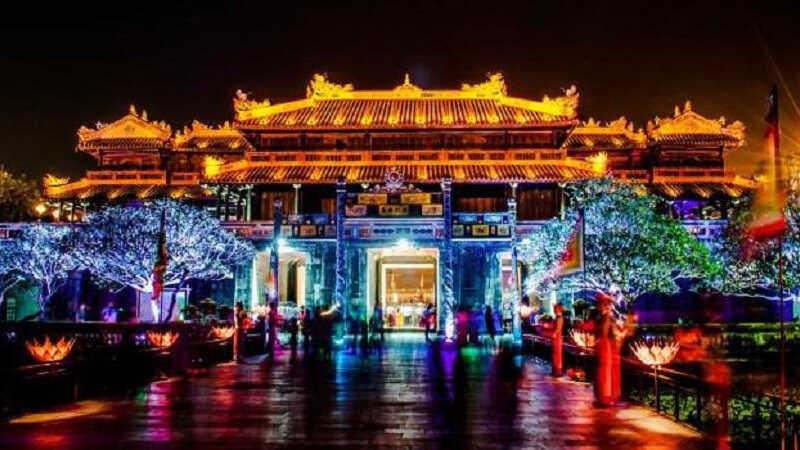 Top 10 điểm đến về đêm tại cố đô Huế mà bạn không nên bỏ qua