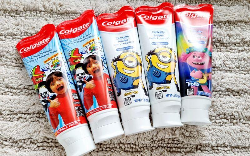 Mẹ nên chọn loại kem đánh răng nào phù hợp cho bé trên 2 tuổi?