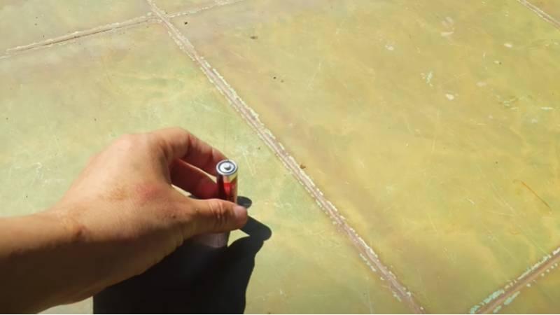 Cảnh báo rủi ro nghiêm trọng khi tự tái chế pin cũ tại nhà