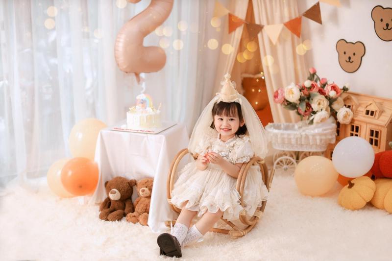 Top 8 địa chỉ chụp ảnh thôi nôi đẹp nhất tại TP. Vinh, Nghệ An