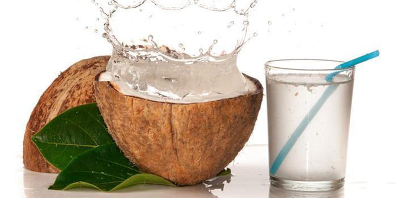 Sự khác biệt rõ nét giữa nước dừa tươi và nước cốt dừa