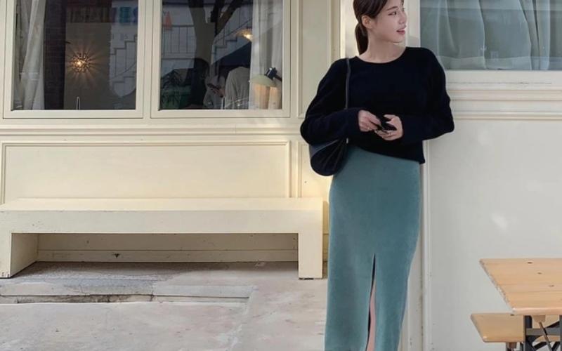 Kết hợp chân váy len dài với áo gì để luôn nổi bật? Gợi ý 10 cách phối đồ cực cuốn hút với chân váy len dài