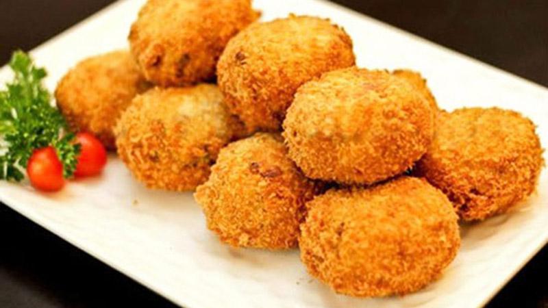 Nấm rơm chiên xù – giòn tan, thơm lừng, hấp dẫn khó cưỡng.