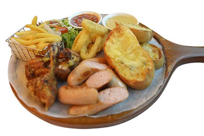 Top 10 nhà hàng và quán ăn mở cửa xuyên Tết tại Hà Nội bạn không nên bỏ lỡ