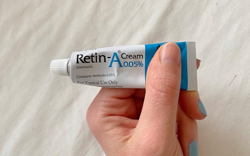 Tretinoin là gì? Những điều quan trọng cần biết về tretinoin trong chăm sóc da