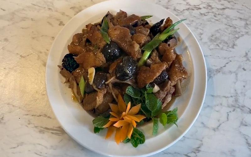 Khám phá cách chế biến món vịt nấu nấm đông cô đậm đà hương vị, bổ dưỡng cho cả gia đình