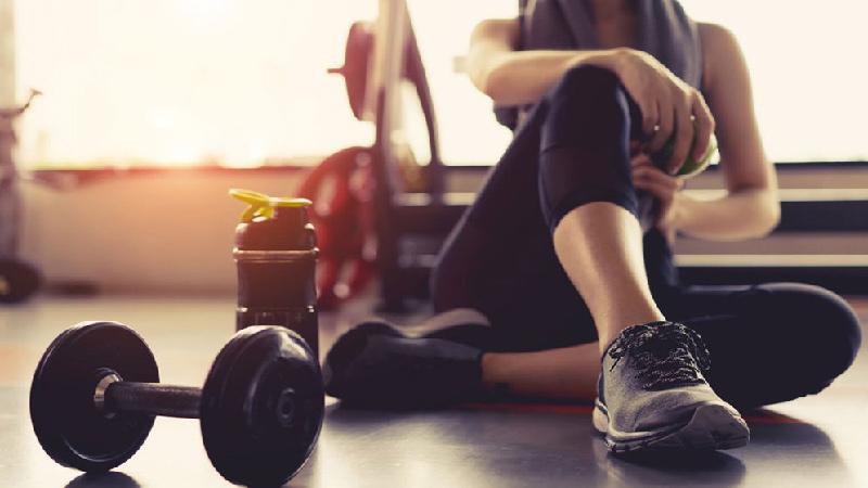 Có nên luyện tập gym vào những ngày đèn đỏ?