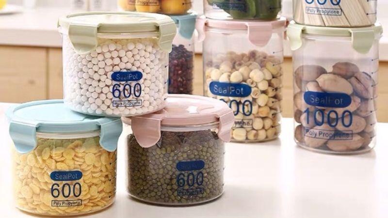 Chọn hũ thuỷ tinh hay hũ nhựa cho gia đình? Đâu mới là sự lựa chọn tối ưu?