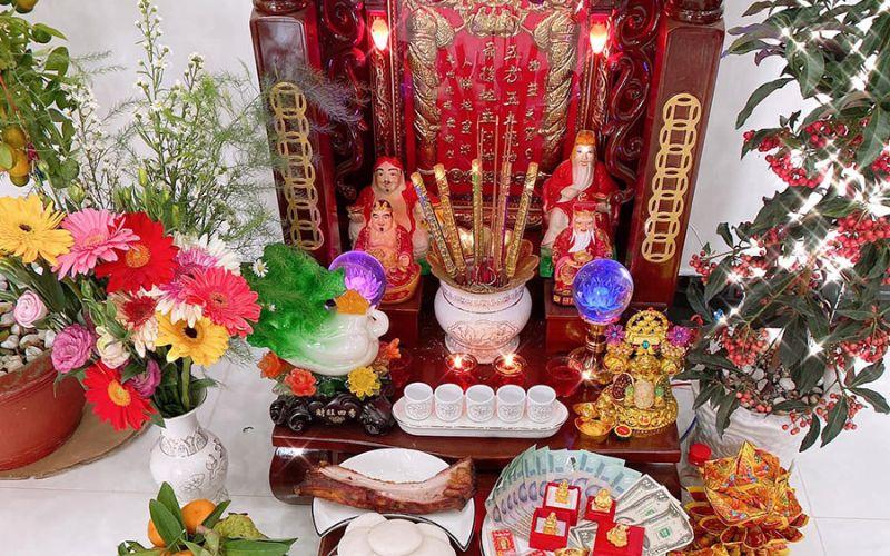 Bài văn khấn Thần Tài, Thổ Địa mùng 1 và ngày rằm hàng tháng năm 2022 chuẩn tâm linh, đúng nghi lễ