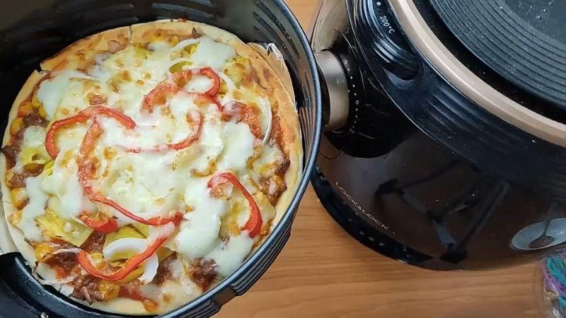 Khám phá 4 phương pháp làm pizza ngay tại nhà mà không cần đến lò nướng, dễ dàng và vô cùng tiện lợi.